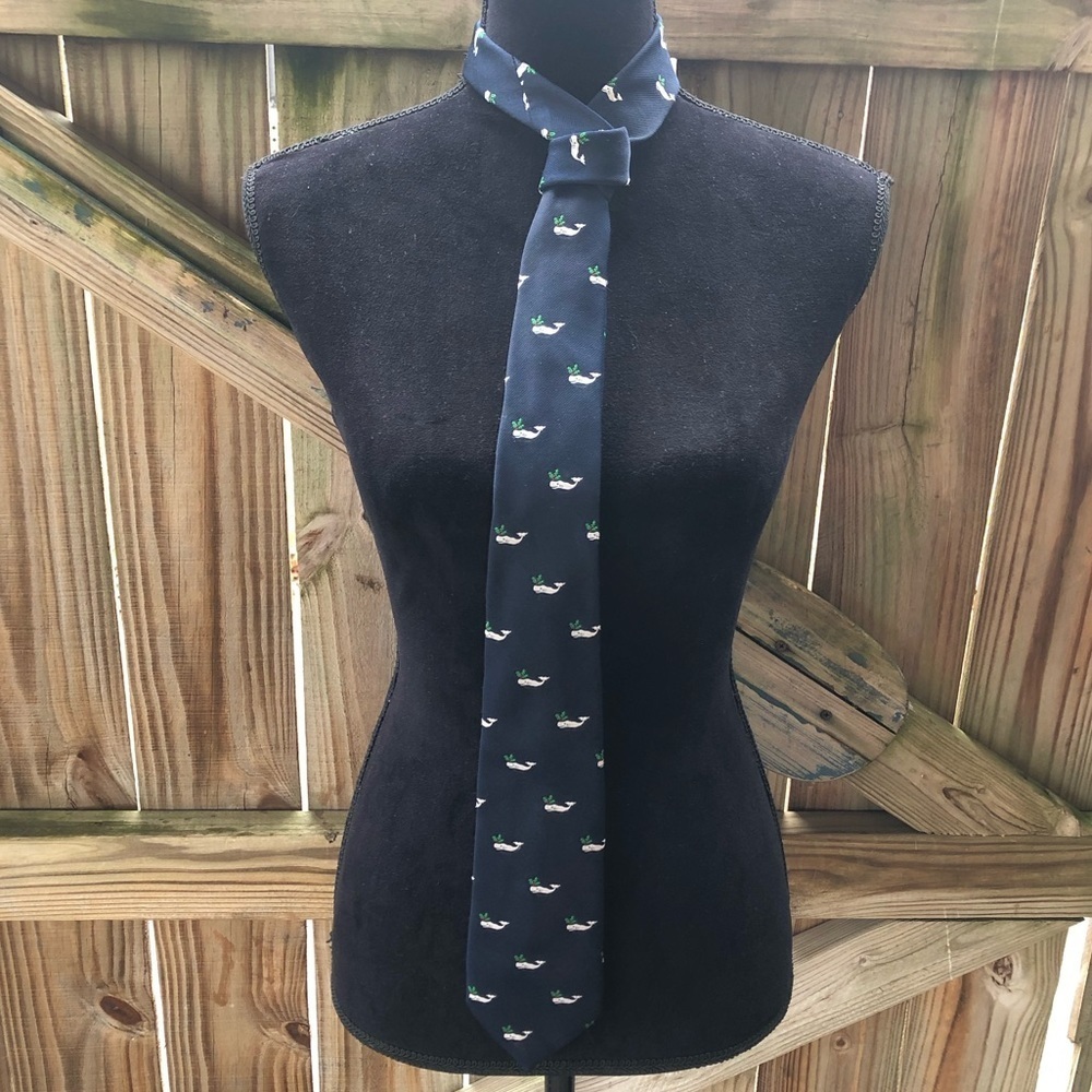 Cape Cod Neckwear Navy Blue Necktie Whale Grey with Green & Red Holley on Head